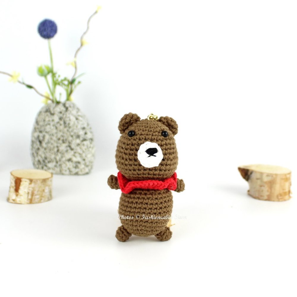 NWT Handmade Crochet Bear Amigurumi Keychain / Bag Charm